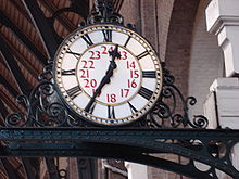 220px-clock_in_kings_cross