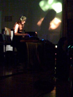 eliza-richardson-radioactive-09sm2