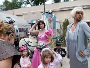 download Prom Ride photo by Jenessa Nye