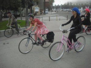 Freaky People on the Promenade