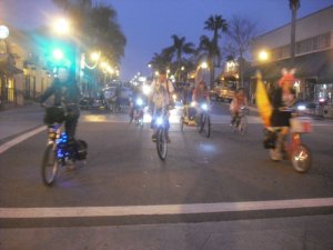Freaky ArtRide at Main & California at SUnset