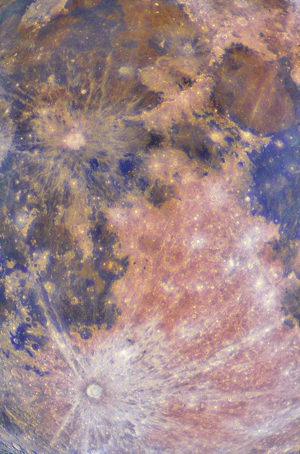 colormoon_francsics_apod900